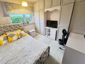 Bedroom 2- click for photo gallery